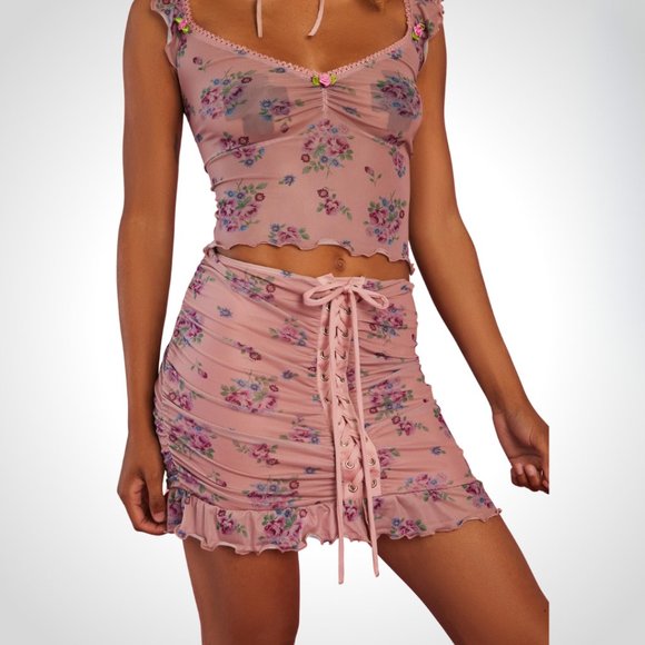 DOLLS KILL Sugar Thrillz ALL A DREAM LACE UP SKIRT - Picture 5 of 6